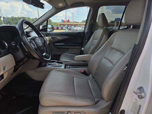 Certified 2022 Honda Ridgeline RTL image 13