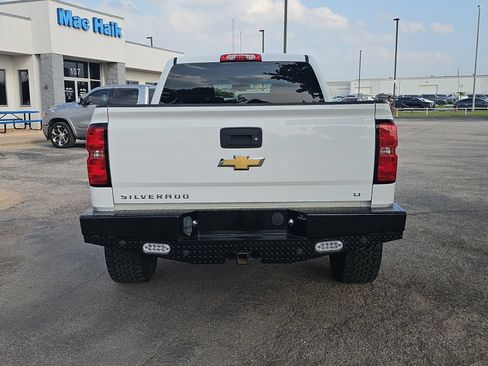 Used 2018 Chevrolet Silverado 1500 LT w/ Texas Edition AWD/4WD image 4