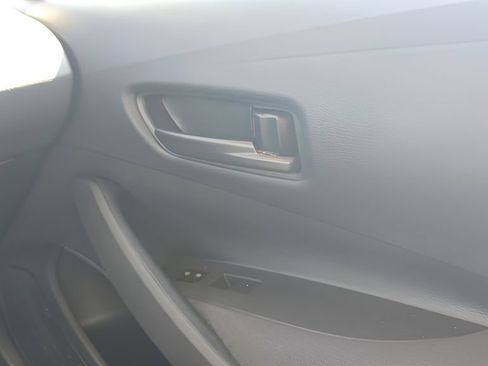 Used 2024 Toyota Corolla LE FWD image 13