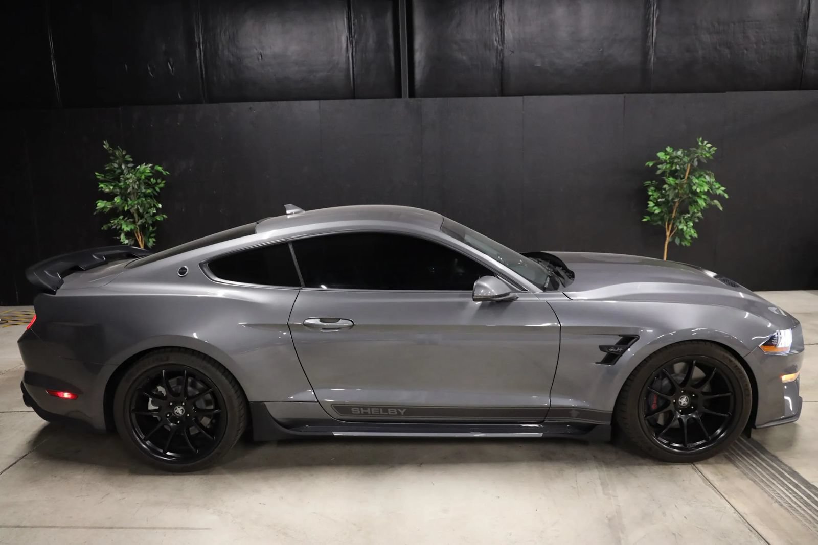 Used 2023 Ford Mustang GT Premium w/ Equipment Group 401A RWD image 7