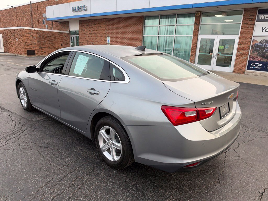 Used 2024 Chevrolet Malibu LS FWD image 3