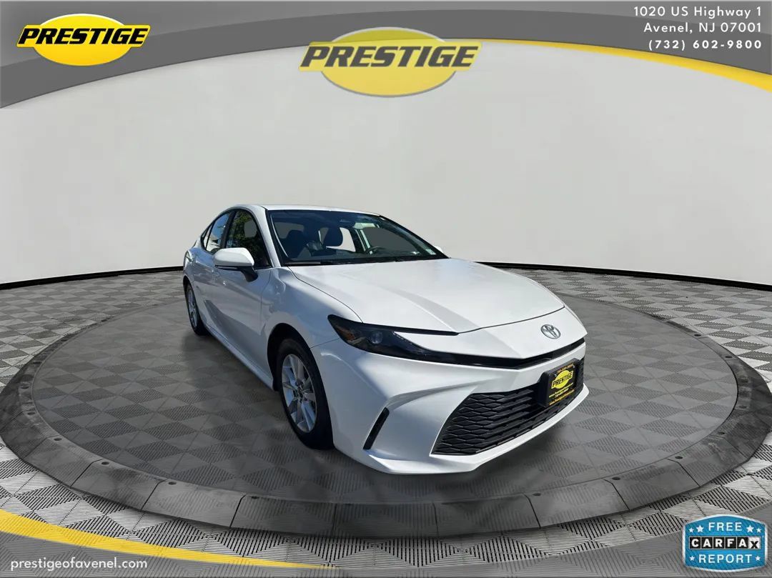 Used 2025 Toyota Camry LE FWD image 3