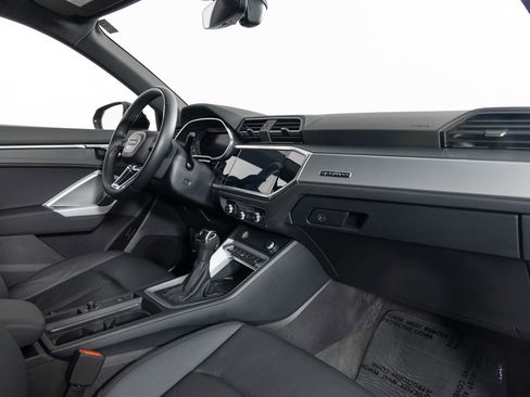 Used 2020 Audi Q3 2.0T Premium Plus w/ Premium Plus Package image 26
