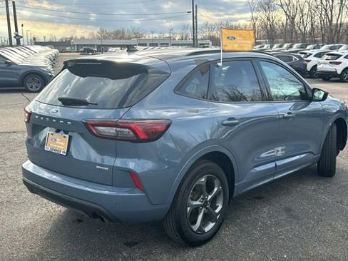Certified 2024 Ford Escape ST-Line w/ Tech Pack #1 image 4
