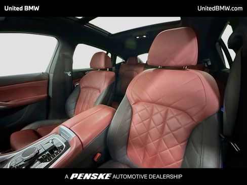 Used 2024 BMW X6 xDrive40i w/ Premium Package image 5