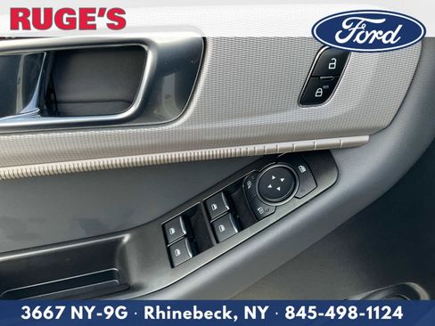 Used 2025 Ford Explorer Active image 16