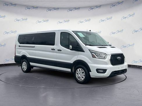 Used 2023 Ford Transit 350 XLT image 7