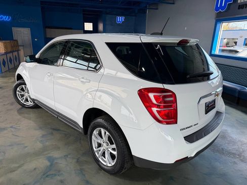 Used 2017 Chevrolet Equinox LS AWD/4WD image 2