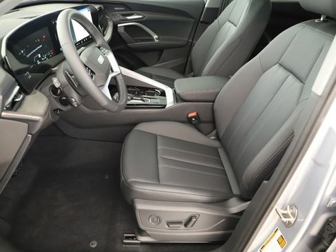 New 2025 Audi Q5 Premium Plus image 23