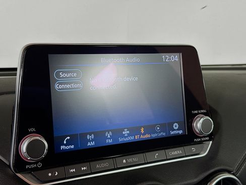 Used 2024 Nissan Sentra SV FWD image 16