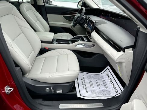 New 2026 Lincoln Nautilus Premier w/ Equipment Group 102A image 25