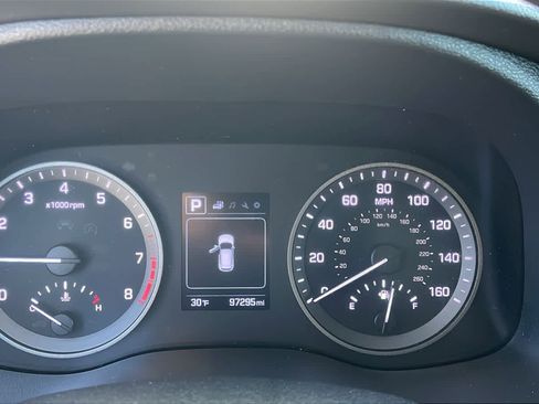 Used 2018 Hyundai Tucson SEL image 14