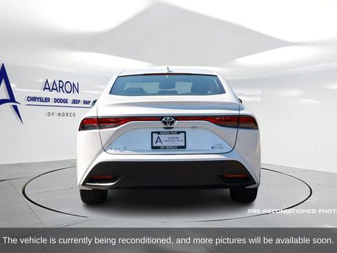 Used 2024 Toyota Mirai w/ Advanced Technology Package image 3