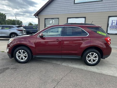 Used 2017 Chevrolet Equinox LT w/ Convenience Package FWD image 8