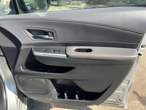 Used 2021 Toyota Sienna XSE w/ XSE Plus Package image 17