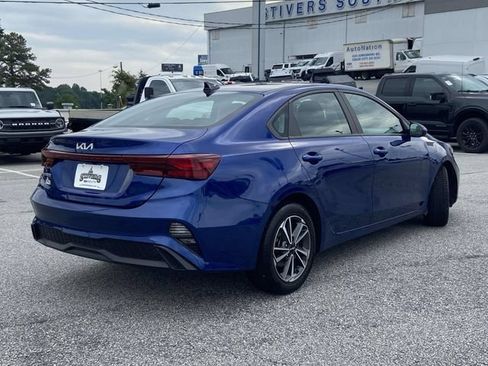 Used 2023 Kia Forte LXS FWD image 3