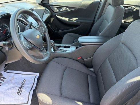 Used 2024 Chevrolet Malibu LT FWD image 12