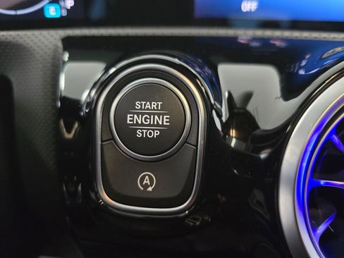 Certified 2025 Mercedes-Benz CLA 250 4MATIC image 37