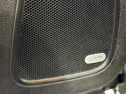 Used 2015 Chrysler 200 C w/ Navigation & Sound Group I image 20