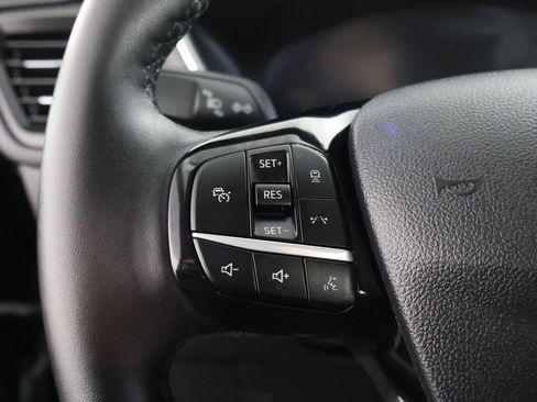 Used 2023 Ford Escape Platinum w/ Premium Technology Package image 44