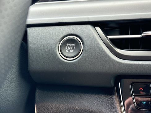 New 2026 Kia Seltos SX AWD/4WD image 13