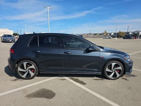 Used 2020 Volkswagen GTI S image 4