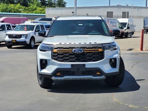New 2026 Ford Explorer Tremor AWD/4WD image 3
