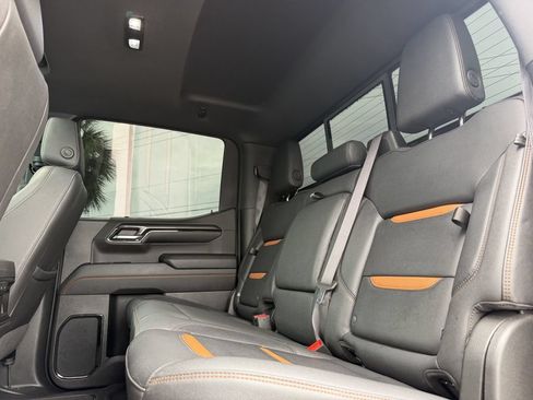 Used 2024 GMC Sierra 1500 AT4 w/ AT4 Premium Package AWD/4WD image 25