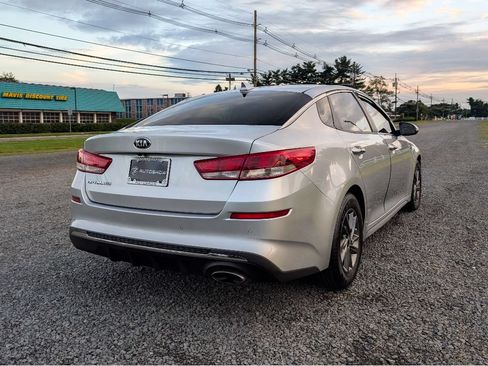 Used 2020 Kia Optima LX FWD image 5
