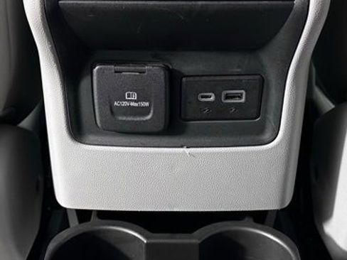 Used 2020 GMC Acadia SLT image 23