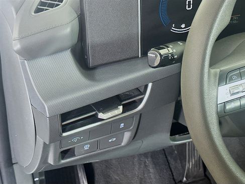 Used 2025 Hyundai Sonata SEL image 17