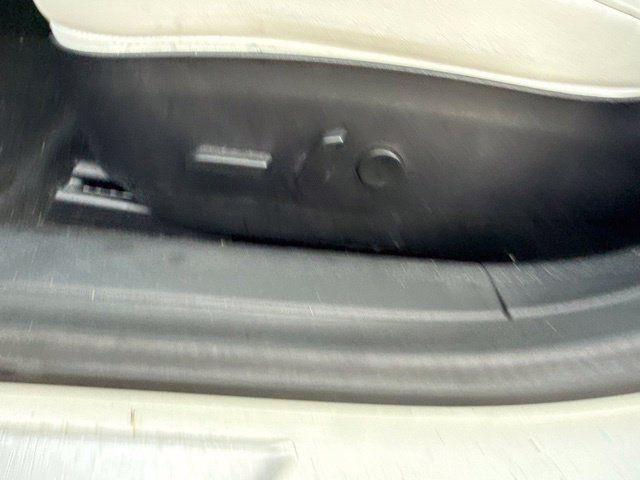Used 2020 Tesla Model 3 Performance AWD/4WD image 12
