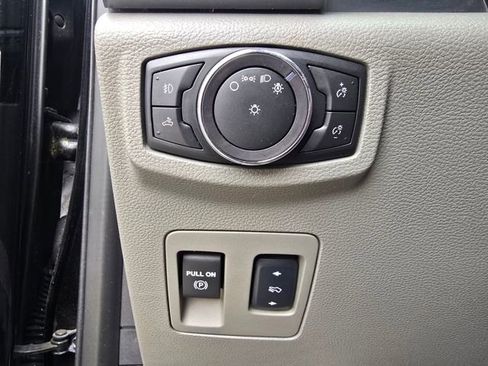 Used 2018 Ford F150 XLT w/ Equipment Group 301A Mid image 22