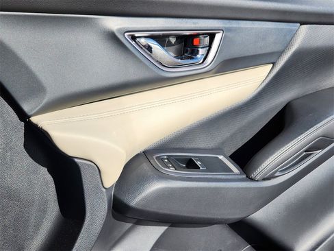 Used 2021 Subaru Ascent Limited w/ Technology Package image 22