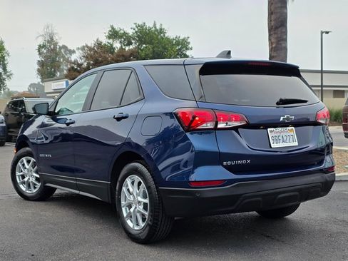 Used 2022 Chevrolet Equinox LS w/ LS Convenience Package image 7