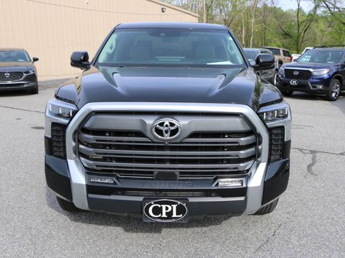 Used 2024 Toyota Tundra Limited AWD/4WD image 11