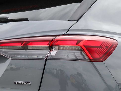 Used 2023 Audi Q4 e-tron Prestige w/ Black Optic Package AWD/4WD image 9