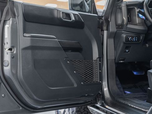 Certified 2025 Ford Bronco Badlands image 45