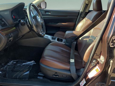 Used 2013 Subaru Outback 2.5i Limited w/ Special Appearance Pkg image 9