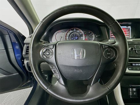 Used 2015 Honda Accord Sport image 18