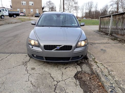 Used 2005 Volvo S40 T5 image 5