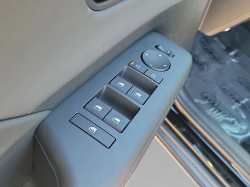 New 2026 Hyundai Kona SEL Premium image 13