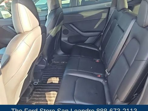 Used 2021 Tesla Model Y Long Range AWD/4WD image 12