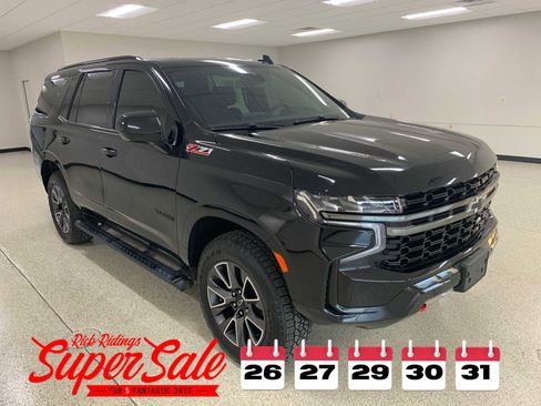 Used 2021 Chevrolet Tahoe Z71 w/ Rear Media and Nav Package image 3