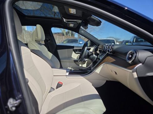 Used 2022 Mercedes-Benz C 300 4MATIC Sedan w/ Pinnacle Trim Package image 24