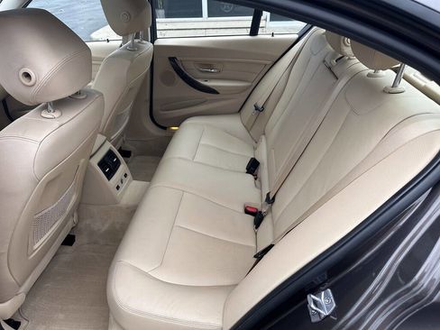 Used 2013 BMW 328i xDrive Sedan image 32