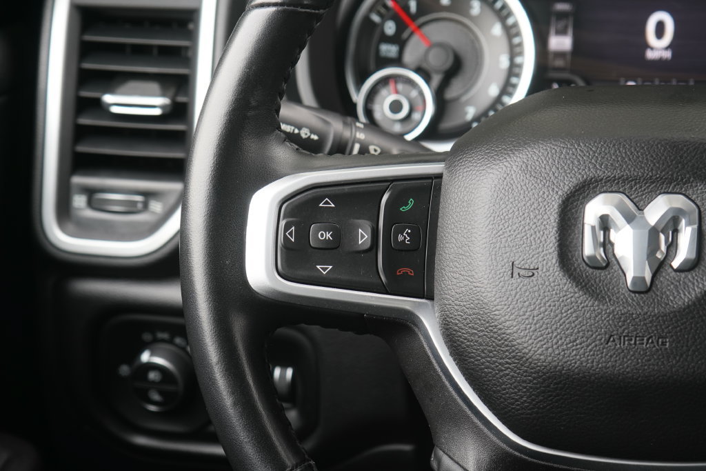 Used 2022 RAM 1500 Big Horn AWD/4WD image 16
