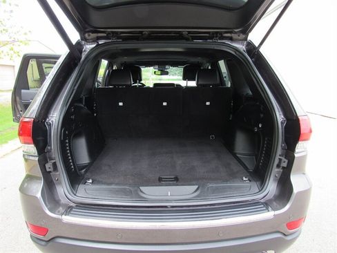Used 2021 Jeep Grand Cherokee Limited AWD/4WD image 15