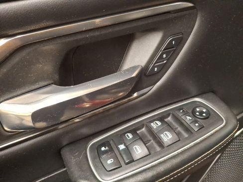 Used 2021 RAM 1500 Limited w/ Body Color Bumper Group image 14