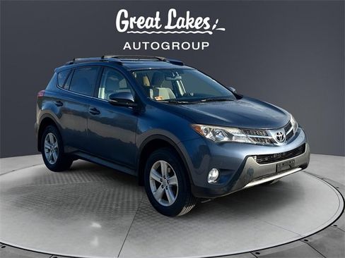 Used 2013 Toyota RAV4 XLE image 7